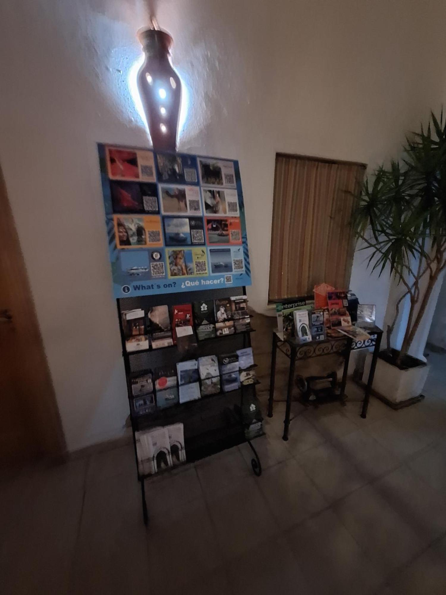 Hostal Fenix Jerez de la Frontera Dış mekan fotoğraf